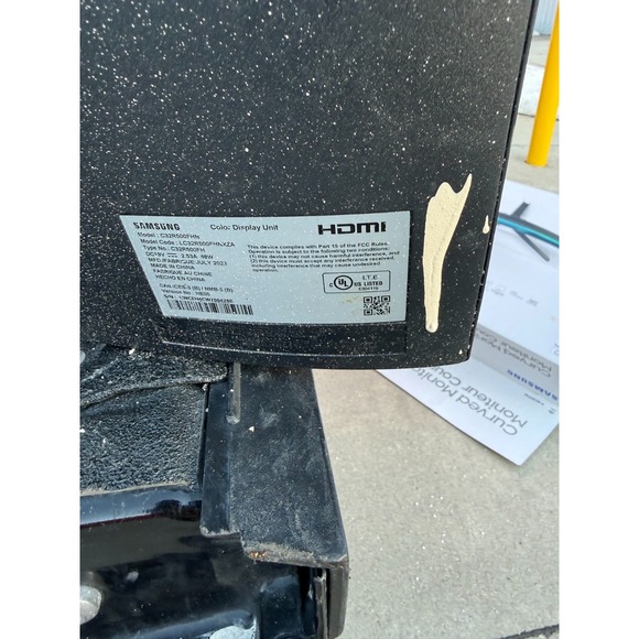 Samsung 32" Curved Monitor C32R500FHN 75Hz HDMI AMD FreeSync - Picture 3 of 6